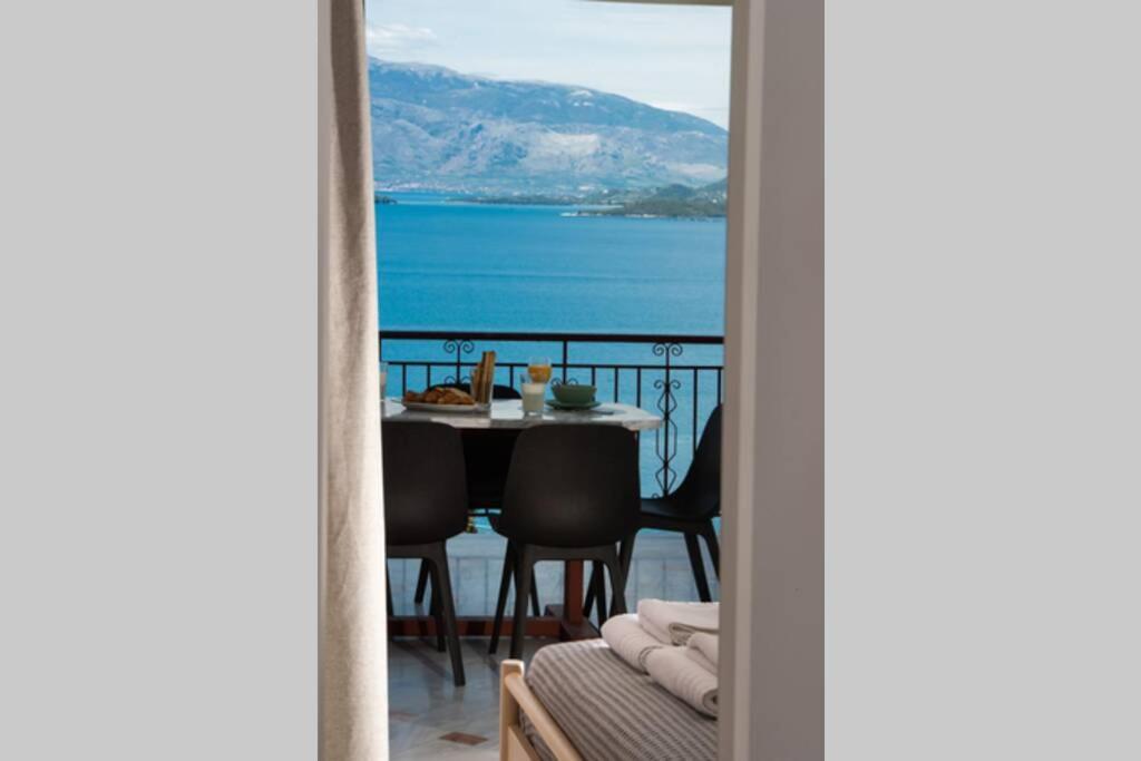 2Br House In Nikiana With Stunning Sea View Lägenhet Exteriör bild